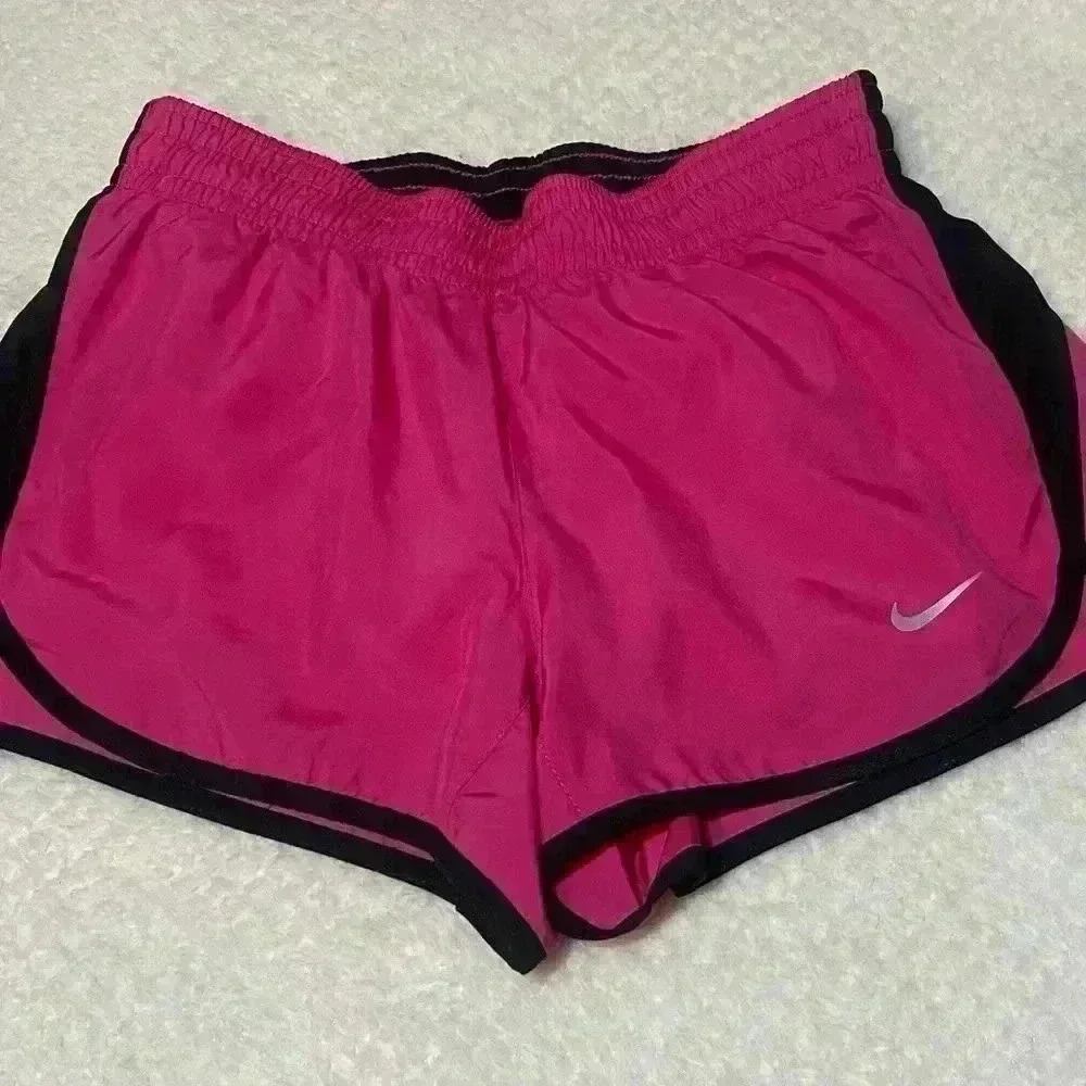 Nike pink/black shorts size XS